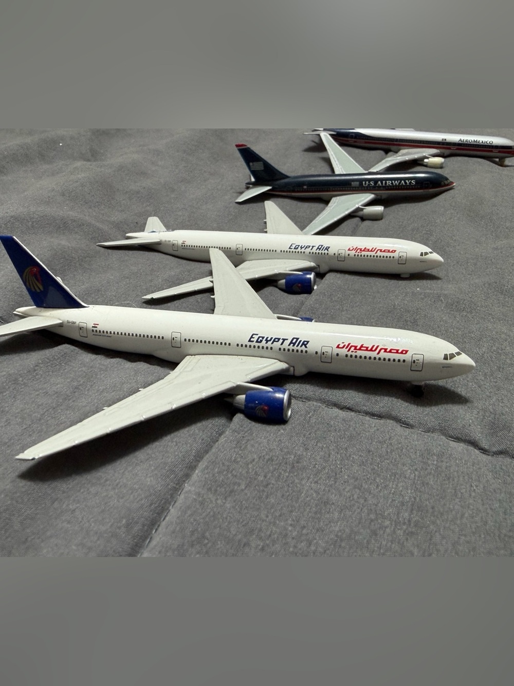 HERPA WINGS EGYPT US MEXICO AIR BOEING 777-200  RARE 1:500 LOT